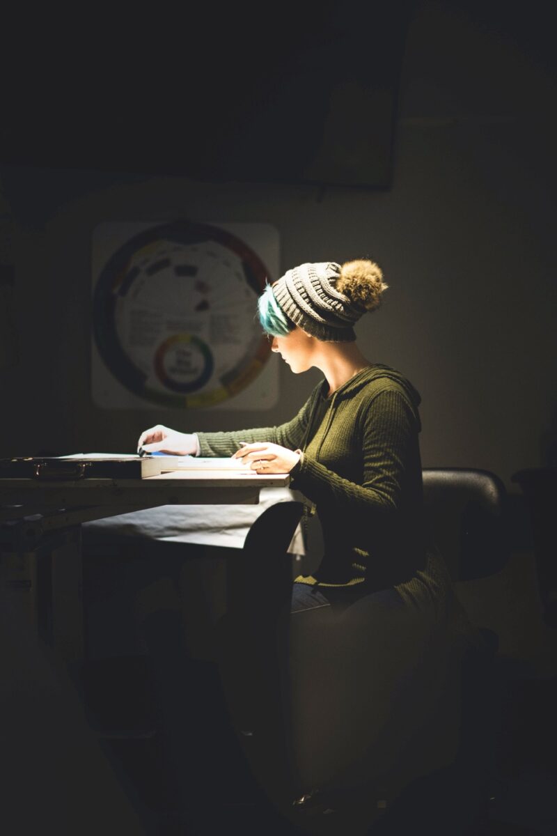 vrouw aan het werk